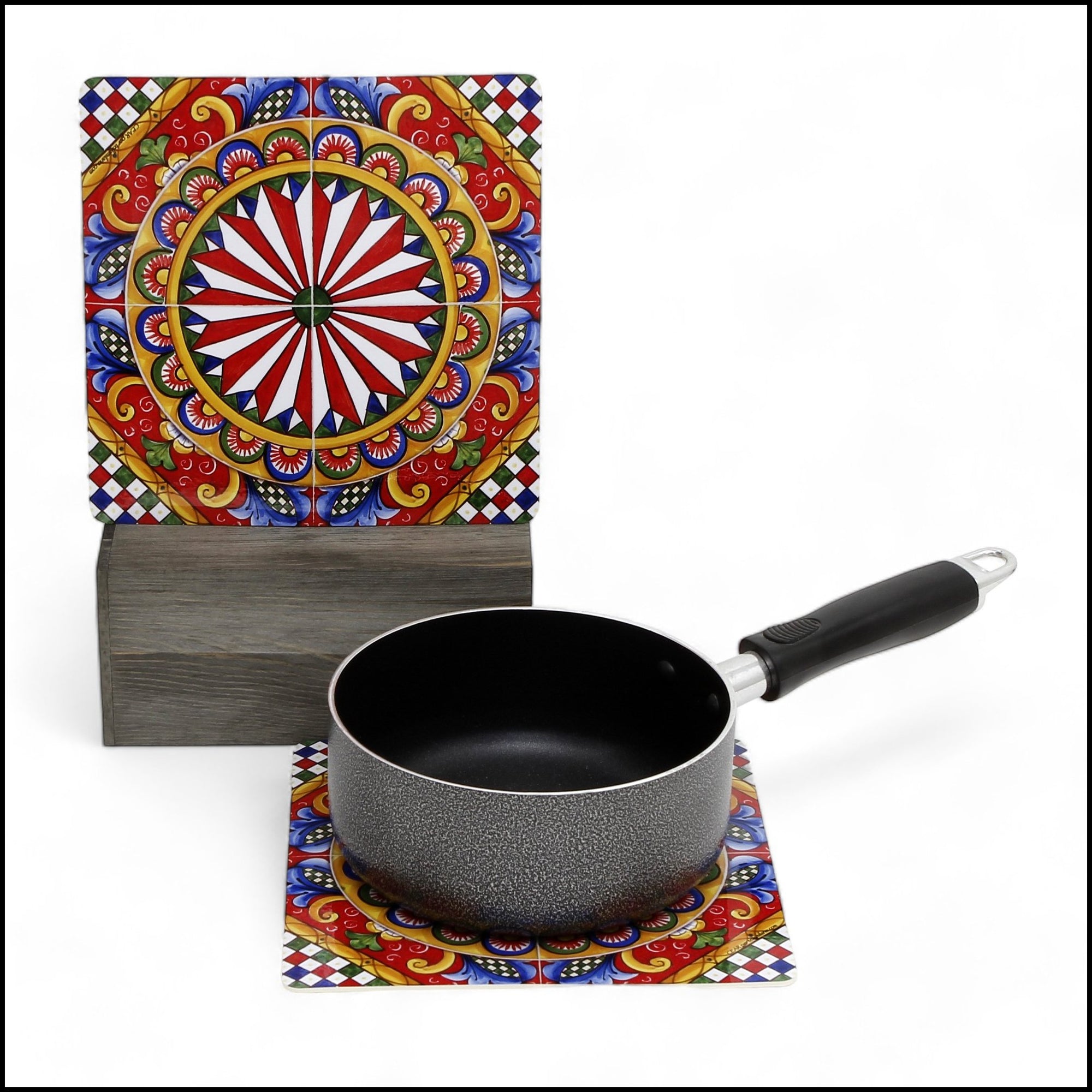 TRIVETS &amp; HOT-PLATES