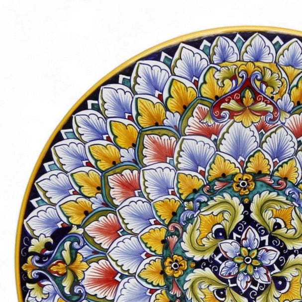 DERUTA MAJOLICA: Medium Luxury wall plate featuring a Deruta "Penne di Pavone" Peacock Vario design (16" DIAM)