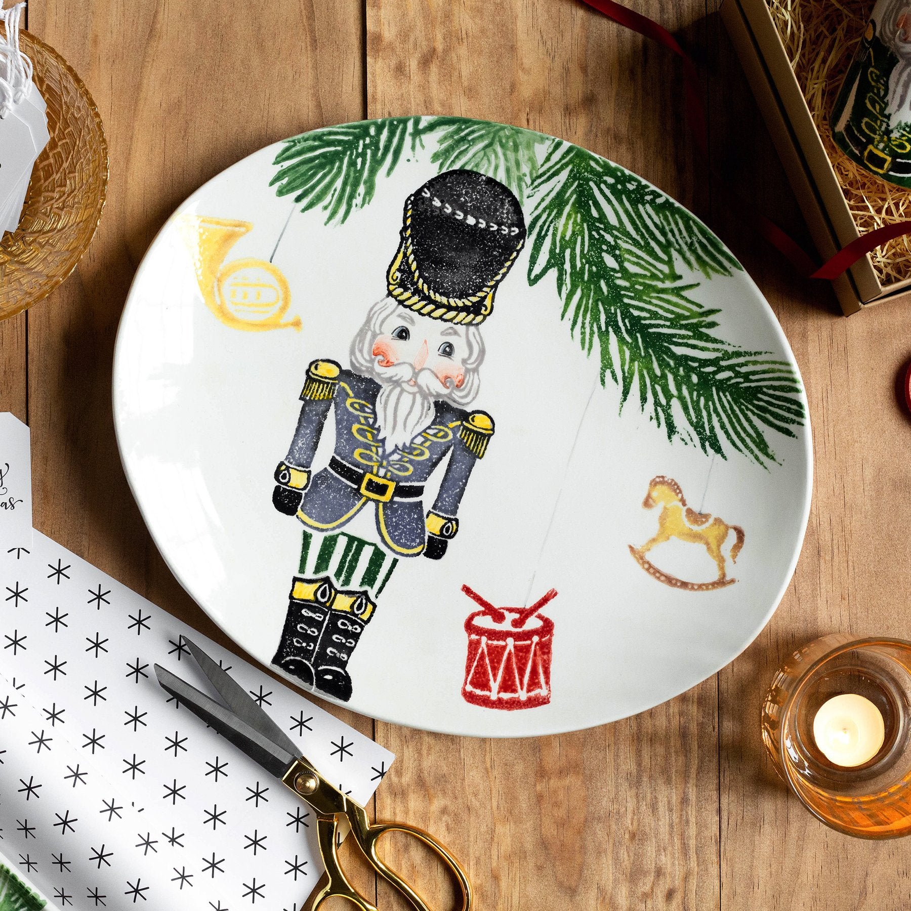 VIETRI: NUTCRACKERS MEDIUM OVAL PLATTER - artisticaitalian.com